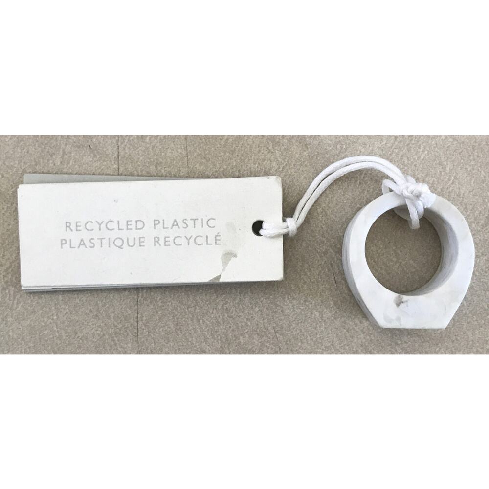 COS Sweden White Recycled Plastic Marbled Chunky Unisex Ring M/L 8.5
